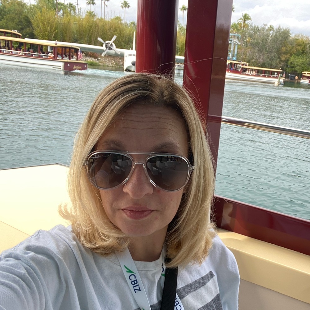 Meet your Posher, Carla